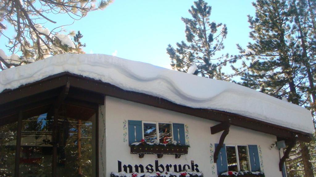 Innsbruck Lodge Mammoth Lakes Exterior photo